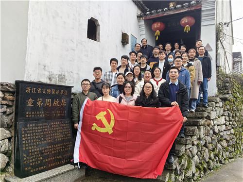 狂轰滥炸！戴着面具的赵继伟太强 三分抢断快攻造杀伤无所不能